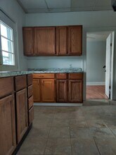 915 W Elm St, Unit Apt 1 in Scranton, PA - Building Photo - Building Photo