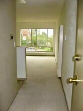 15 Red Rock Way, Unit 109N in San Francisco, CA - Building Photo - Building Photo