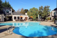 Hidden Lake Condominium Rentals in Sacramento, CA - Foto de edificio - Building Photo