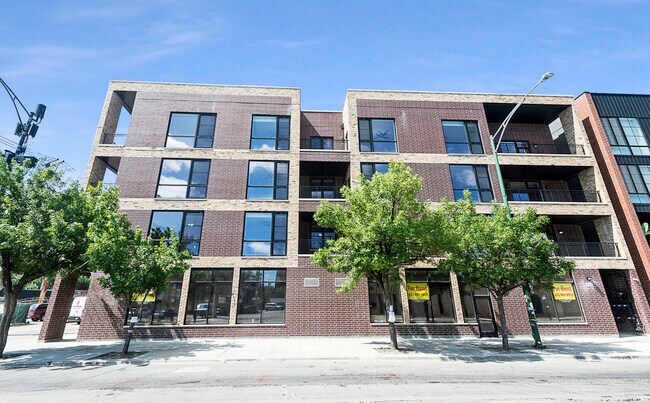 520 N Western Ave in Chicago, IL - Building Photo - Building Photo