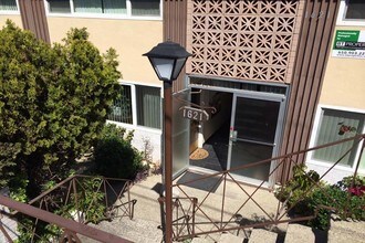 1621 Sixth Ave in Belmont, CA - Foto de edificio - Building Photo