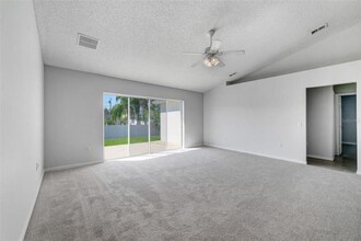 439 Peace Ct in Poinciana, FL - Building Photo - Building Photo