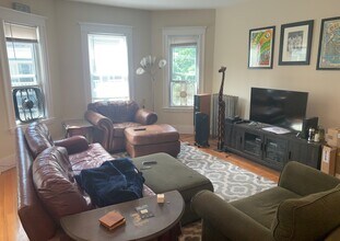 102 Morrison Ave, Unit 2A in Somerville, MA - Building Photo - Building Photo