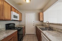 3007 La Estancia Ln photo'