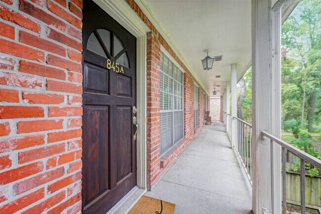 845 Wax Myrtle Ln in Houston, TX - Building Photo - Building Photo