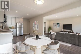 308 Mt Albion Rd in Hamilton, ON - Building Photo - Building Photo