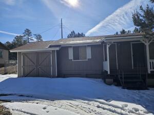 2057 Sagebrush Trail in Overgaard, AZ - Building Photo