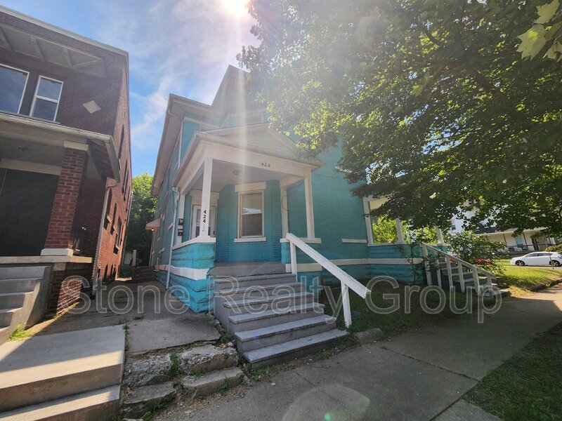 424 S 4th St in Terre Haute, IN - Building Photo