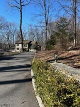 102 Drakestown Rd in Hackettstown, NJ - Building Photo - Building Photo