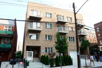 14237 38th Ave in Flushing, NY - Building Photo - Building Photo