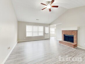 2725 Archer Way in Dacula, GA - Foto de edificio - Building Photo