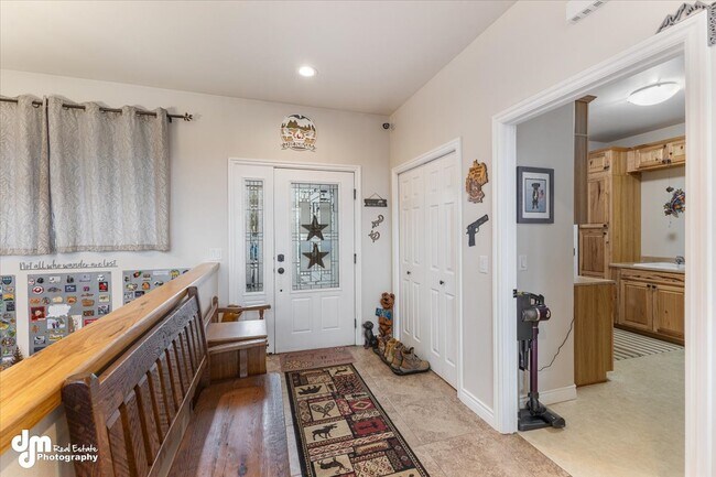 4051 E Birch View Dr in Wasilla, AK - Building Photo - Building Photo