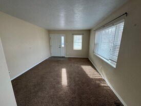 2307 Northern Lights Dr in Great Falls, MT - Building Photo