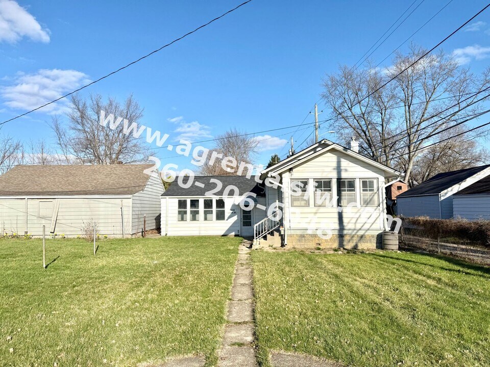 4509 Buell Dr in Fort Wayne, IN - Building Photo