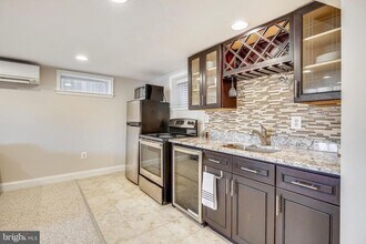 905 Quackenbos St NW in Washington, DC - Building Photo - Building Photo