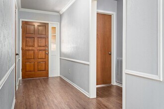 6760 Gladys Ave in Beaumont, TX - Building Photo - Building Photo