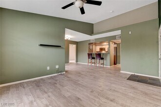 45 Maleena Mesa St in Henderson, NV - Foto de edificio - Building Photo