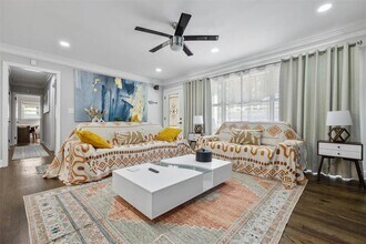 1065 Lee Cir NE in Atlanta, GA - Building Photo - Building Photo