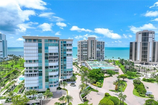 property at 4255 Gulf Shore Blvd N