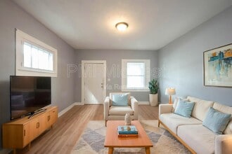 3413 N Capitol Ave in Indianapolis, IN - Foto de edificio - Building Photo