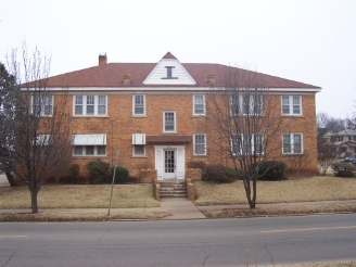 2700 Walker Ave Apartments in Oklahoma City, OK - Foto de edificio - Building Photo