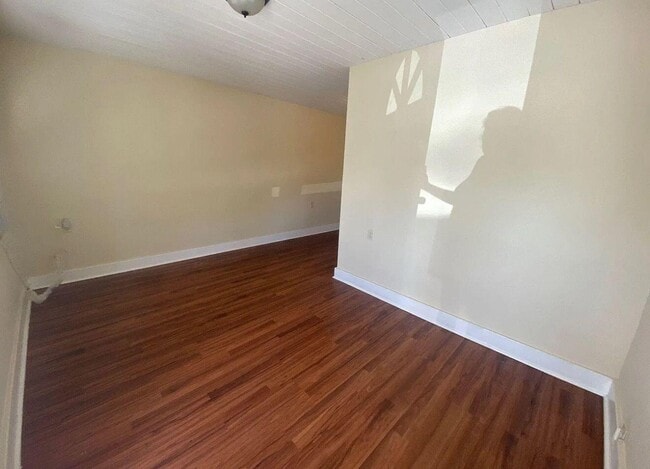 property at 7800 Overlook Rd