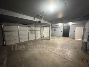 938 W Encore Dr in Hanford, CA - Building Photo - Building Photo