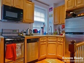 80 West Cedar St in Boston, MA - Building Photo - Building Photo