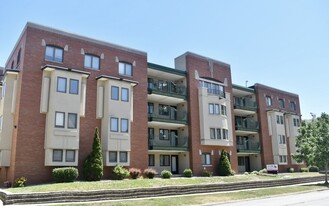 408 E Healey Apartments