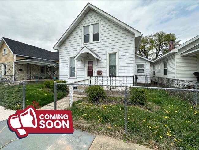 property at 814 W Jackson St