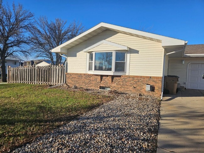 property at 1732-1734 6th St SE