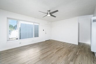 Magnolia Avenue in San Diego, CA - Building Photo - Building Photo