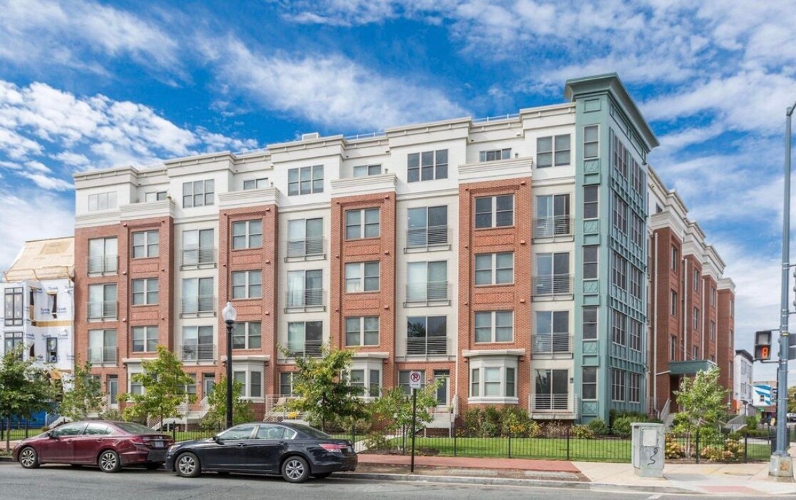 1350 Maryland Ave NE in Washington, DC - Building Photo