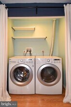 5987 Edgehill Ct in Alexandria, VA - Building Photo - Building Photo