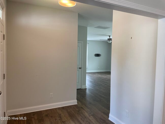 3135 S Rocklund Ct in Wilmington, NC - Building Photo - Building Photo