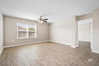 17290 Harding Dr in Foley, AL - Foto de edificio - Building Photo