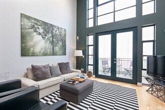 161 Gilbert St in San Francisco, CA - Building Photo - Building Photo