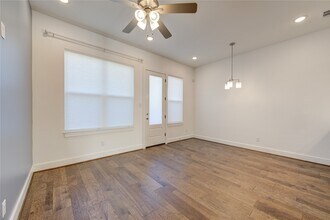 8964 Zurcher Ln in Houston, TX - Building Photo - Building Photo