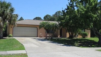 1355 Pace Dr NW in Palm Bay, FL - Building Photo