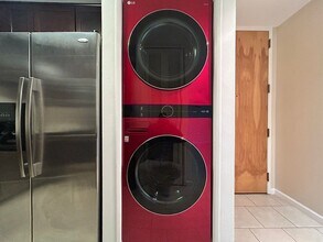 4082 Albatross St in San Diego, CA - Foto de edificio - Building Photo