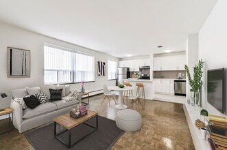 153 St George St in Toronto, ON - Building Photo - Building Photo