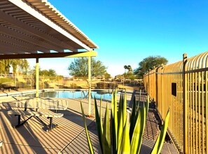 1476 E Avenida Grande in Casa Grande, AZ - Foto de edificio - Building Photo
