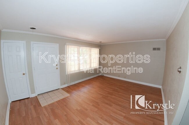 549 Cedar St in Vallejo, CA - Foto de edificio - Building Photo