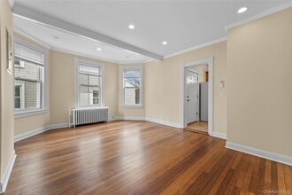 81 N Washington St in Tarrytown, NY - Building Photo - Building Photo