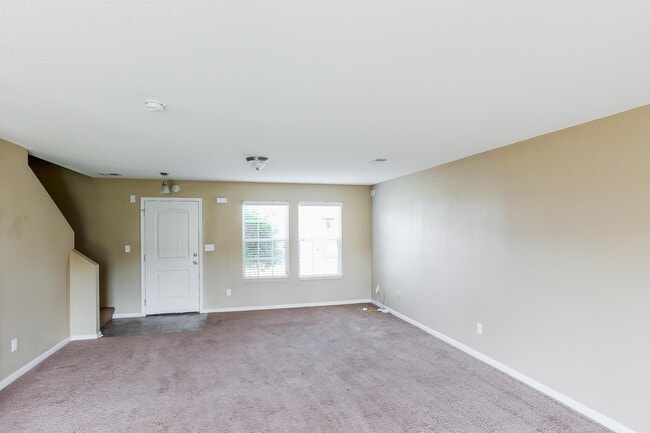 10063 Chariden Dr in Cordova, TN - Building Photo - Building Photo