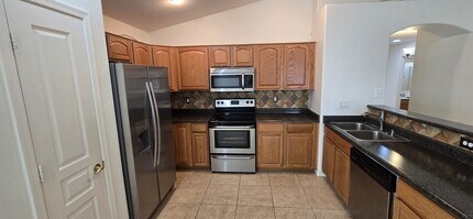 1241 E Elm Rd in San Tan Valley, AZ - Building Photo - Building Photo