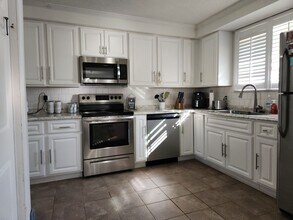 5011 Collinwood Dr in Clarksville, TN - Building Photo - Building Photo