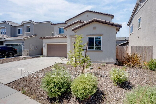 12306 Rocky Frd Ct in Rancho Cordova, CA - Building Photo - Building Photo