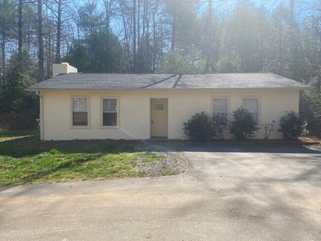 property at 3650 Oak Dr