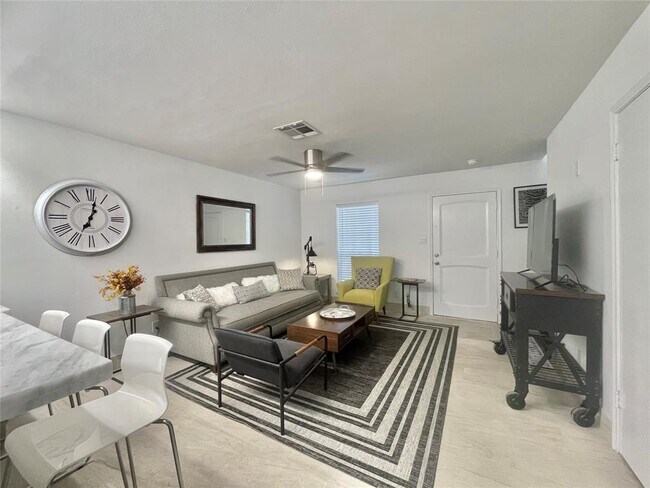 1801 Huldy St in Houston, TX - Building Photo - Building Photo
